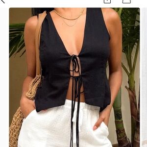 Linen vest with front tie details